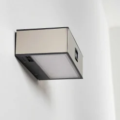 Applique Murale D'Exterieur Attu Led Nickel Mat, 1 Lumiere, Detecteur De Mouvement