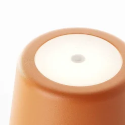 Lampe A Poser Brilliant Kaami Led Orange, 1 Lumiere